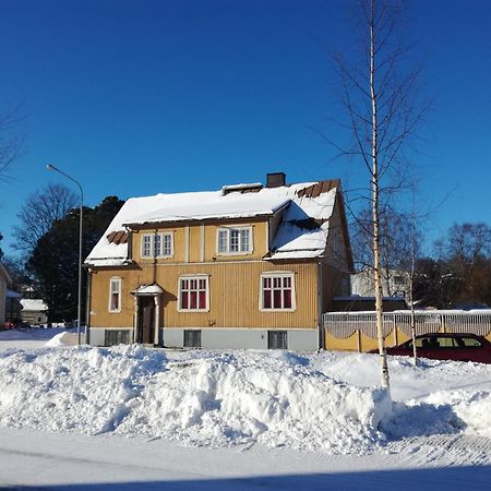 Firsthome Guesthouse Jakobstad Exterior foto